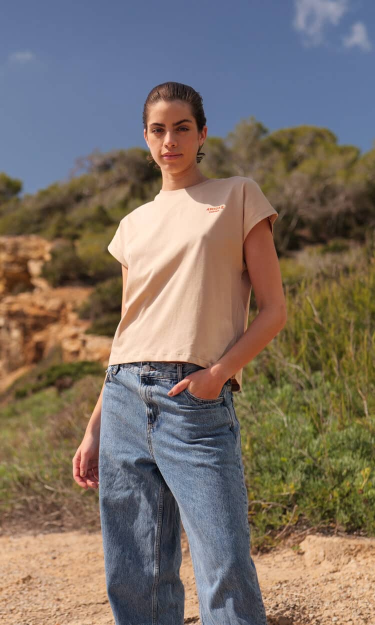 Avoure Couture T-Shirt Beige